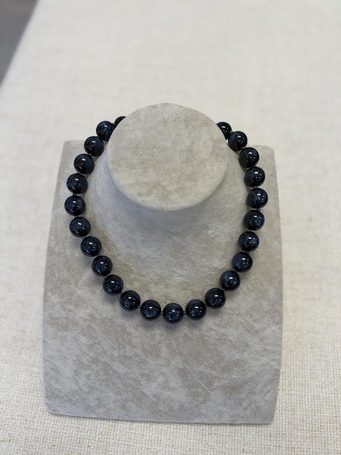 Round Bead Magnetic Necklace