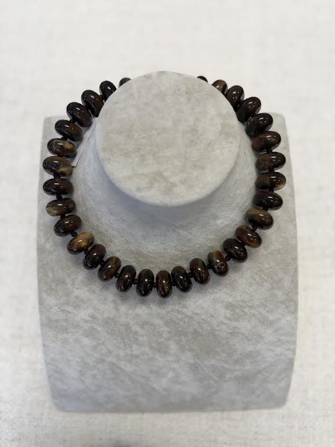 Flat Bead Magnetic Necklace