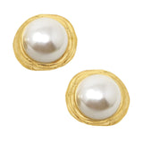 Classic Pearl Cab Studs