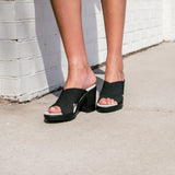 Gwen Platform Heel