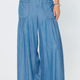Patch Pocket Tiered Pant