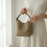 Bucket Bag W/Pouch