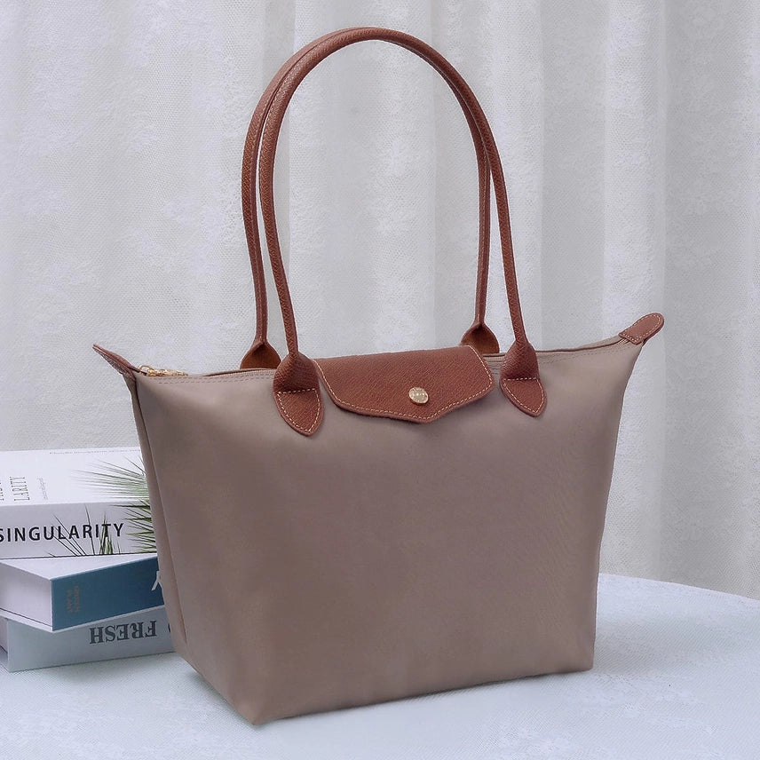 Hila Tote Bag