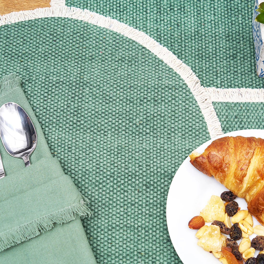 Fringed Round Placemat