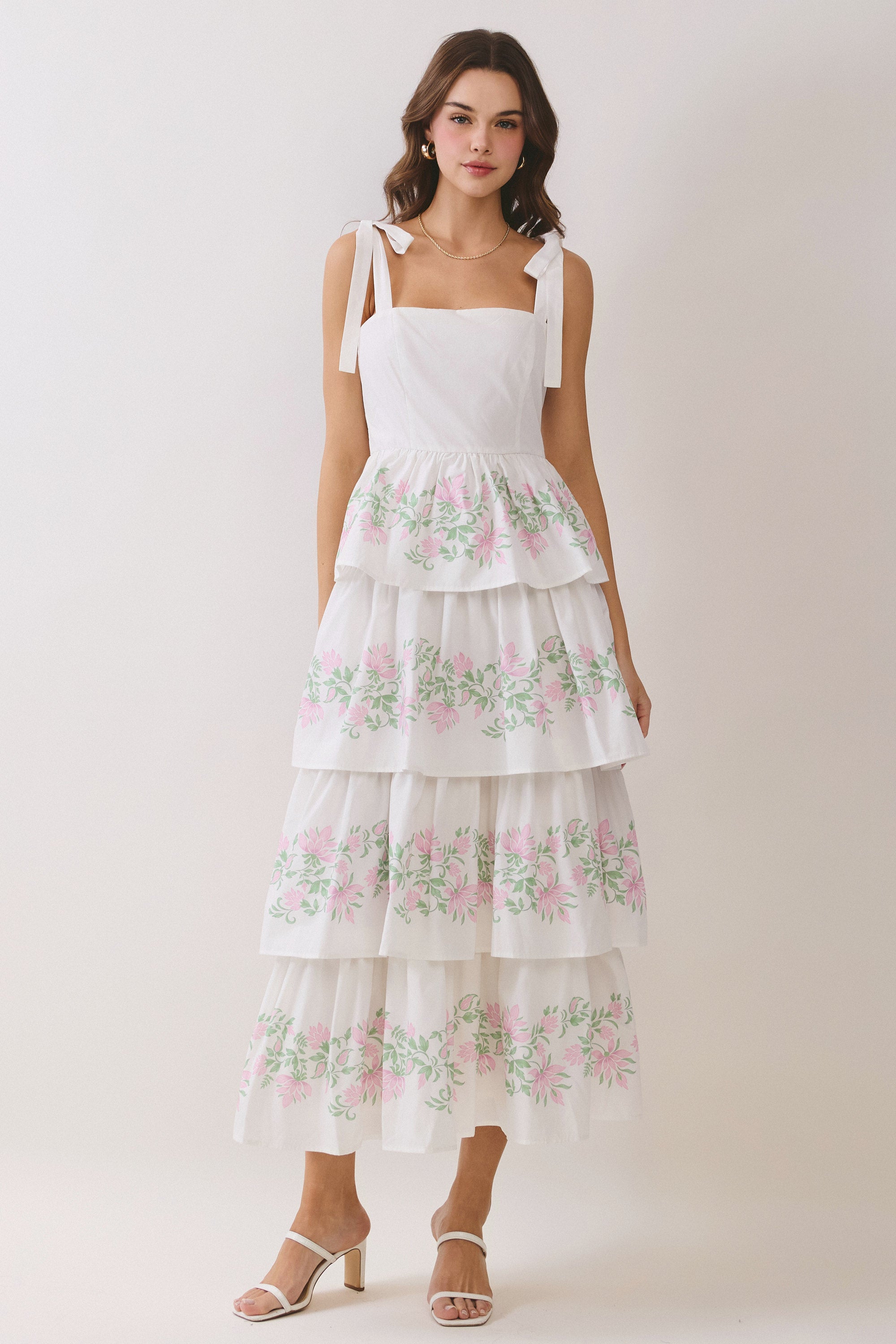 Lila Blossom Maxi Dress Twisted Sisters! Lila Blossom Maxi Dress Twisted Sisters!