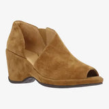 L'Amour Des Pieds Oksana