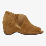 L'Amour Des Pieds Oksana