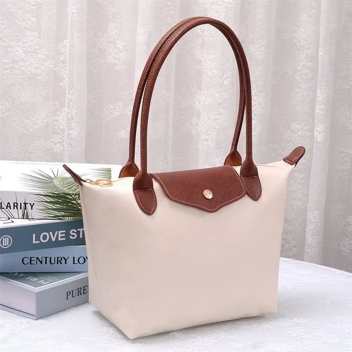 Shiloh 13in Nylon Tote