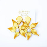 Stargazer Lily & Pearl Dangles