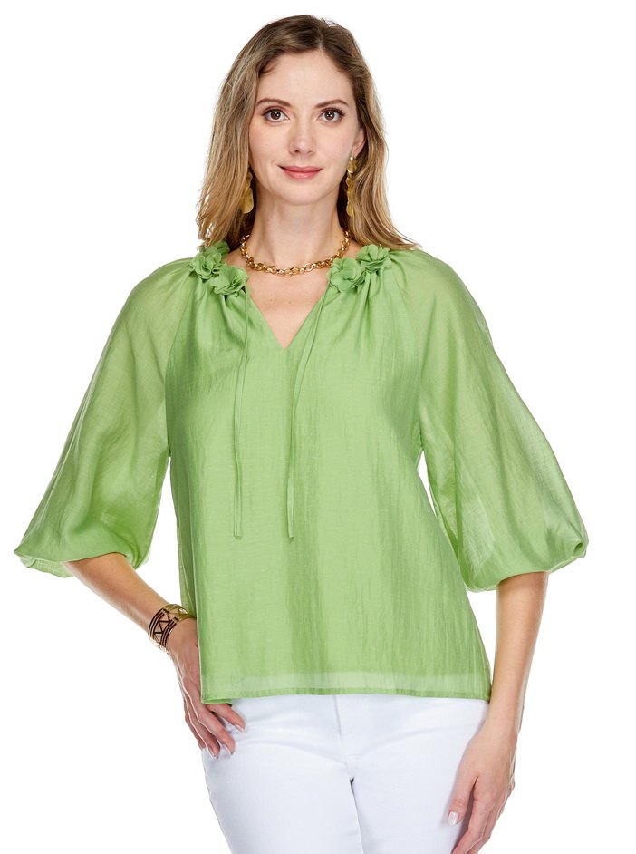Dimensional Flowers Top