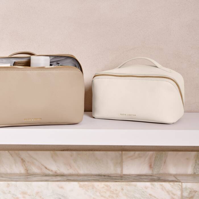 Medium Make Up and Toiletry Bag
